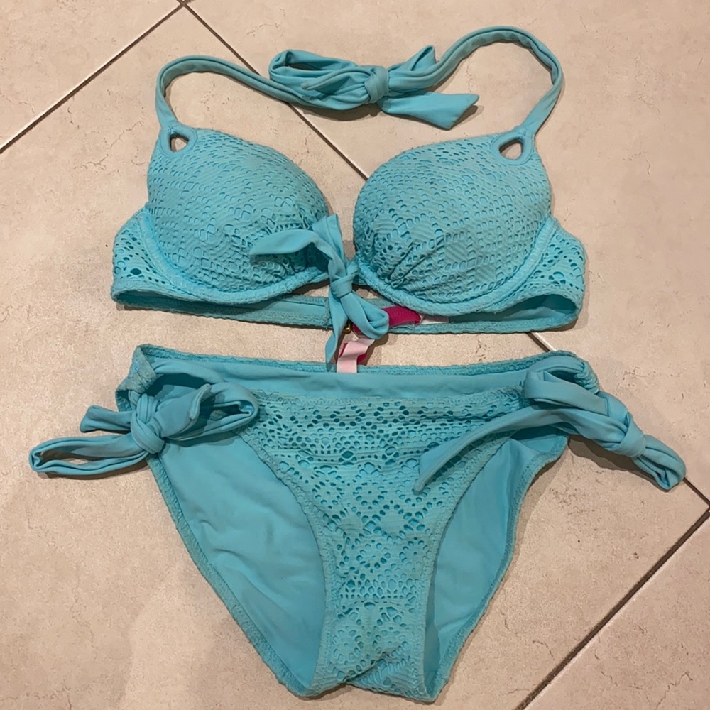 Victoria’s Secret Blue Bikini Set